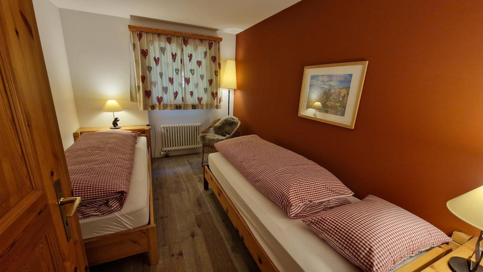 Aparthotel Chesa Bellaval Silvaplana Exteriör bild