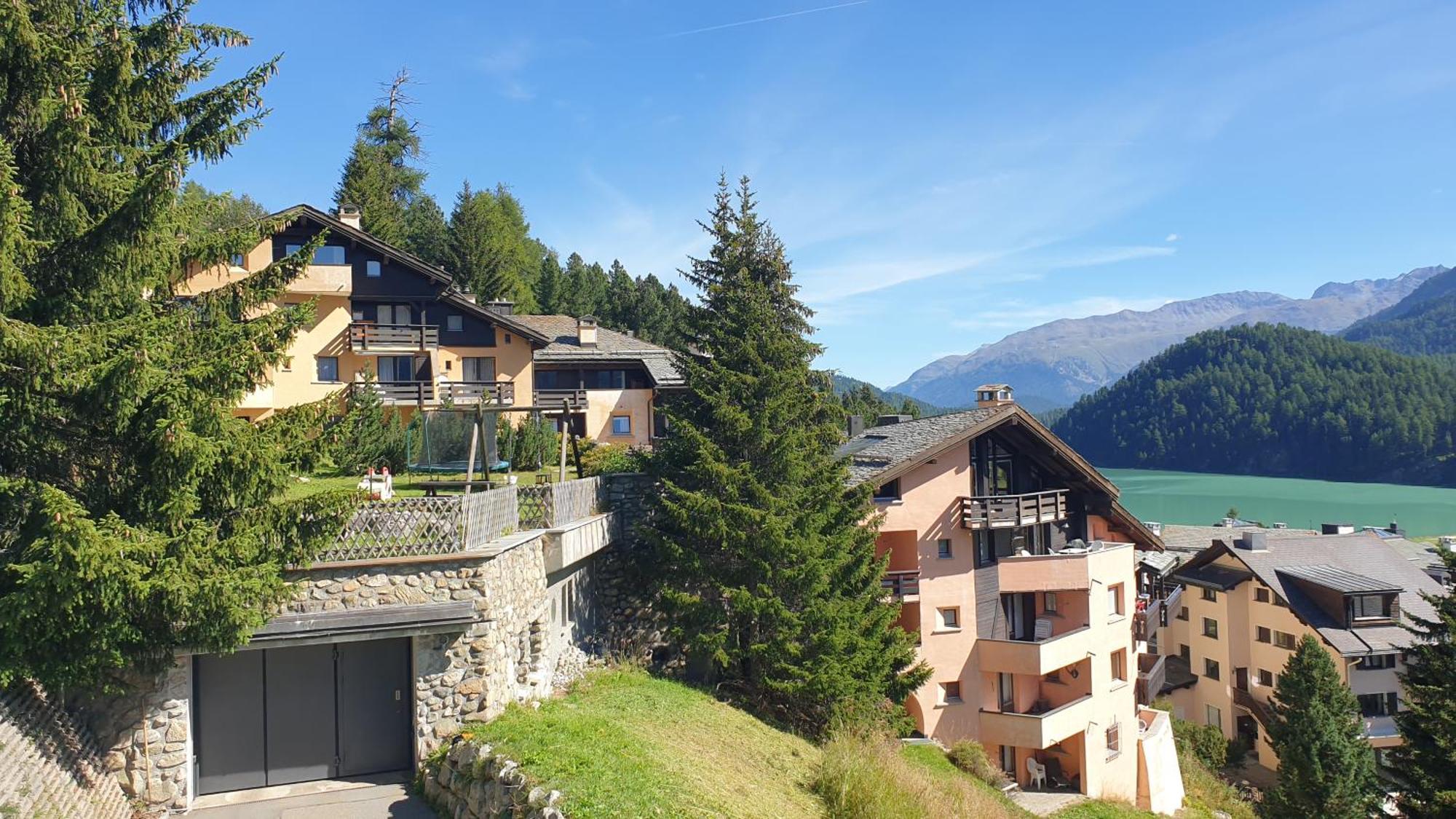 Aparthotel Chesa Bellaval Silvaplana Exteriör bild